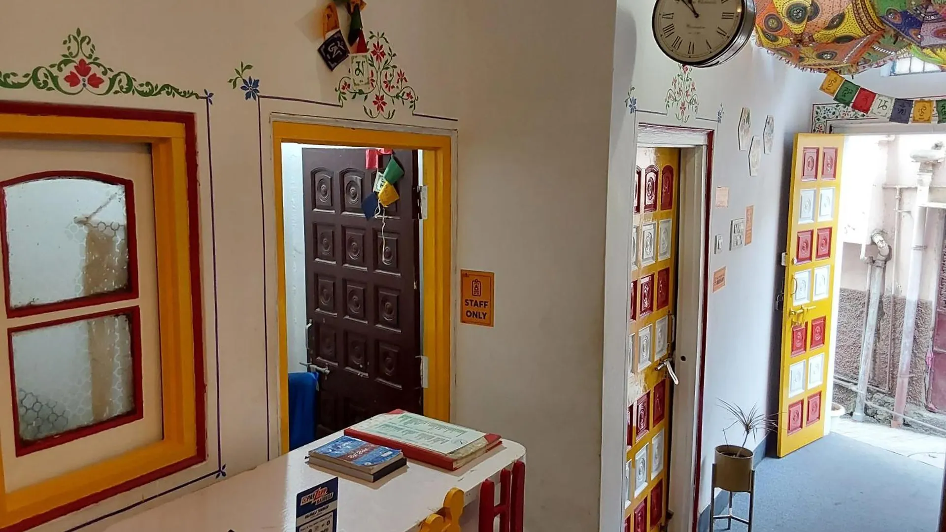 אודייפור Raahi Backpacker'S Hostel 0*,