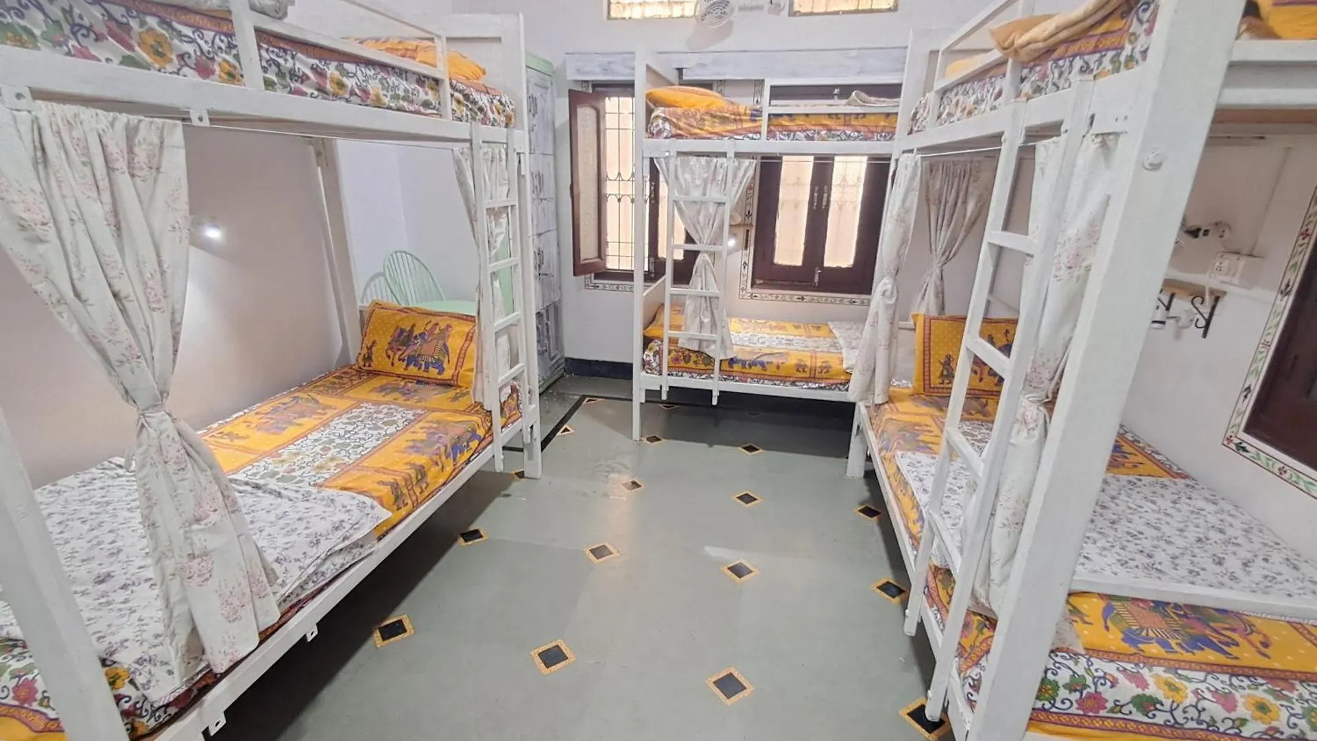 Raahi Backpacker'S Hostel Udaipur India