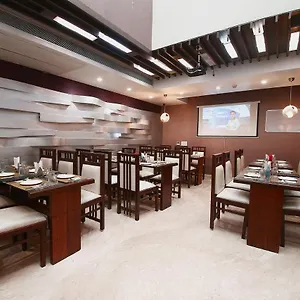 https://hotel-emerald-chandigarh-hotel.shimlahotels.net