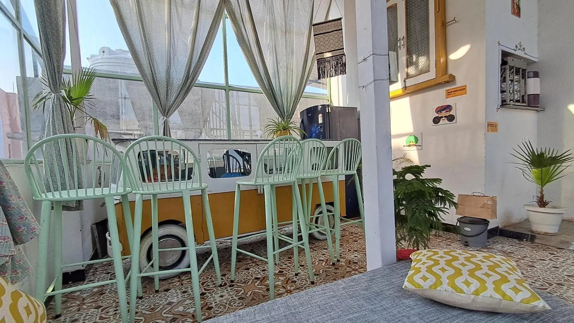 Raahi Backpacker'S Hostel Удайпур